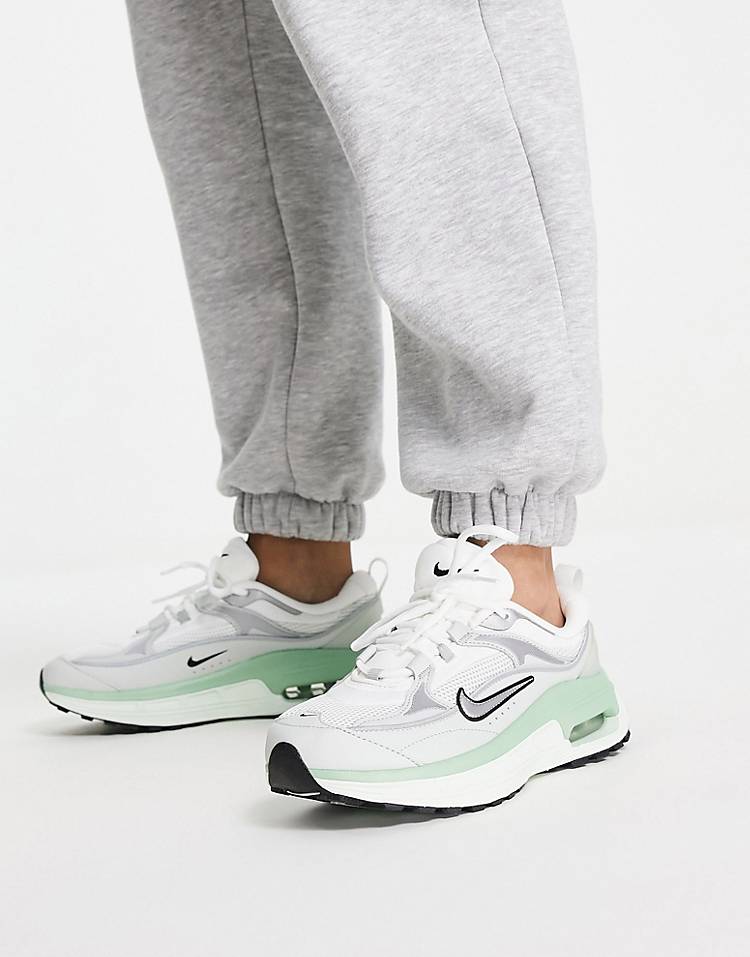 Nike Air Max Bliss sneakers in white and silver